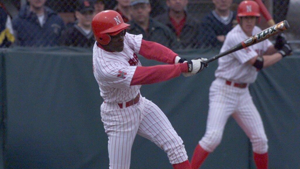 2000-Jamal-Strong.jpg